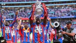 NÓNG! Thương vụ Marc Guehi của Liverpool đổ bể