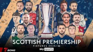 Hearts hòa Livingston trong thất vọng khi Celtic thắng ngược kịch tính ở vòng 32 Premiership