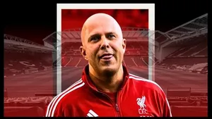 Arne Slot xác nhận sự trở lại QUAN TRỌNG của ngôi sao Liverpool