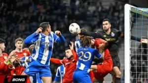 FC Porto vs VfB Stuttgart: Thẻ đỏ tai hại và dấu ấn của Diogo Costa