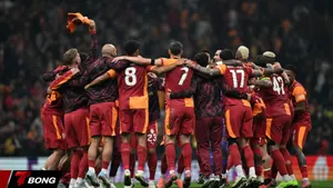 Liverpool 0 - 1 Galatasaray: Mario Lemina gieo sầu cho Arne Slot