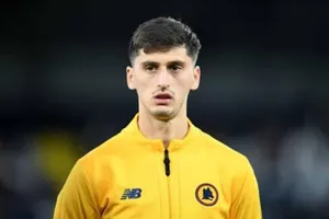 Kumbulla gia nhập Mallorca dưới dạng cho mượn kèm điều khoản mua đứt