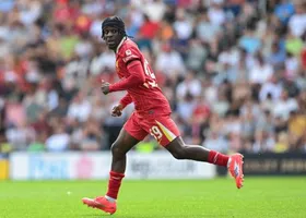 Liverpool nhắm lợi thế mới nhờ tốc độ thần tốc của Frimpong