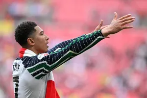 Anh trai siêu sao Real Madrid mơ về ngày cùng em trai thi đấu tại Bernabeu – báo cáo