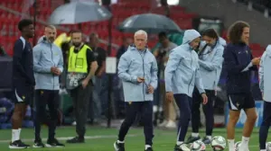 Deschamps: 'Yamal ở đẳng cấp khác thường, không thể khắc chế'