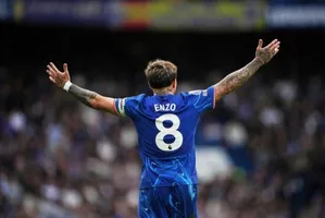 Chelsea kiên quyết giữ chân Enzo Fernández bất chấp sự quan tâm từ Real Madrid
