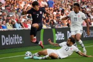 Còn một năm nữa đến World Cup 2026, đội tuyển Mỹ vẫn mất phương hướng