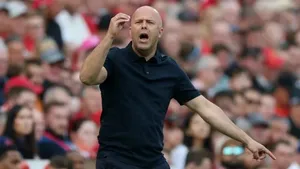 Mục tiêu 15 triệu bảng của PSG nhận đòn giáng mạnh, Liverpool đã tìm thấy người thay thế