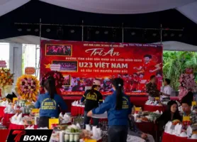 Đình Bắc Cùng Gia Đình Tri Ân Quê Nhà Với Hơn 100 Mâm Cỗ