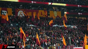 Thực hư án phạt của UEFA với Galatasaray trước trận lượt đi gặp Liverpool