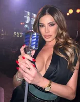 Fan sững sờ trước cáo buộc của Mourinho liên quan đến “chân dài” ở Inter