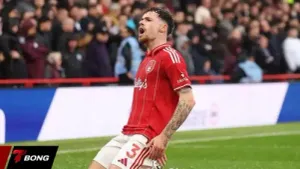 Nottingham Forest 1-1 Aston Villa: Neco Williams cứu rỗi "Hùm xám"