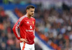 MU xoay xở ra sao khi thiếu Bruno Fernandes? 4 phương án khả thi