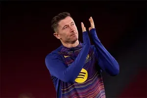 Lewandowski úp mở tương lai: “Tôi chưa biết mùa tới sẽ thi đấu ở đâu”