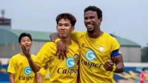 Tài năng 18 tuổi nhận giải "Thần Đồng V.League"