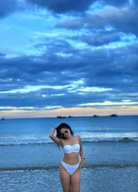 Vy Phan, nữ runner quyến rũ nhất làng chạy, khiến mạng xã hội dậy sóng