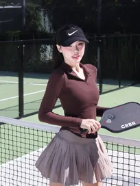 Cao Quyên bất ngờ gây bão mạng xã hội với vẻ đẹp cuốn hút