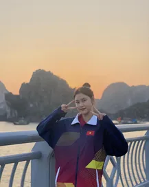 Cận cảnh nhan sắc tựa thiên thần của hot girl đấu kiếm Việt Nam