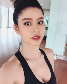 Trương Quỳnh Anh tiết lộ bí quyết giữ dáng: Chọn thể thao làm bạn đồng hành