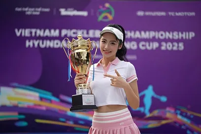 Dàn hoa hậu rực rỡ khuấy đảo sân đấu tại giải Pickleball Việt Nam 2025