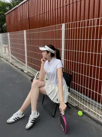 Hoa hậu Đỗ Thị Hà gây chú ý với phong cách thời trang nổi bật trong làng pickleball