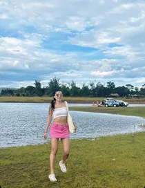 Vy Phan, nữ runner quyến rũ nhất làng chạy, khiến mạng xã hội dậy sóng