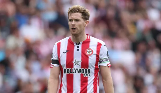 Liverpool Nằm Trong Số Những CLB Muốn Sở Hữu Trung Vệ Brentford: Có Đáng Để Tranh Đấu?