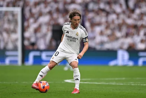 Luka Modric dành lời khen ngợi cho tiền vệ PSG giữa tin đồn chuyển nhượng