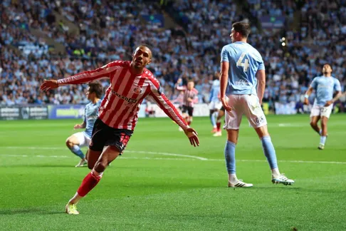 Frank Lampard vẫn lạc quan thua trận lượt đi bán kết play-off Championship