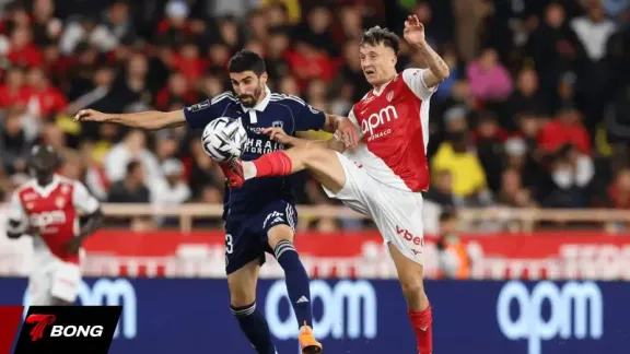 Jonathan Ikone tỏa sáng, Paris FC đè bẹp Monaco 4-1 tại sân nhà