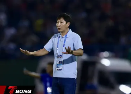 HLV Kim Sang Sik Chuẩn Bị Thay Máu Tuyển Việt Nam