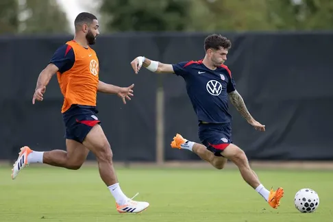 Đội tuyển Mỹ bước vào nắng nóng Texas cho trận thử lửa World Cup gặp Ecuador — Christian Pulisic nghi ngờ ra sân