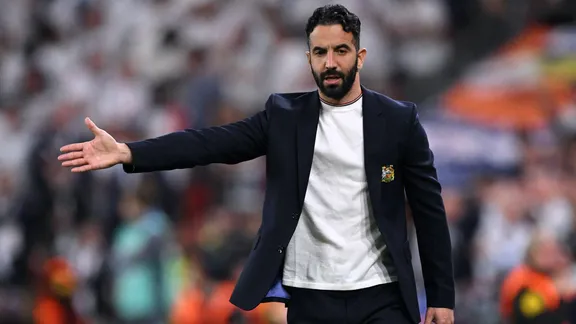 Manchester United Sẵn Sàng Cướp Mục Tiêu €100 Triệu Của Chelsea Kèm Điều Khoản Bán Lại Từ PSG