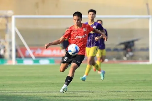 Cầu thủ Việt kiều và ngoại binh đắt giá làm nóng V.League 2025-2026