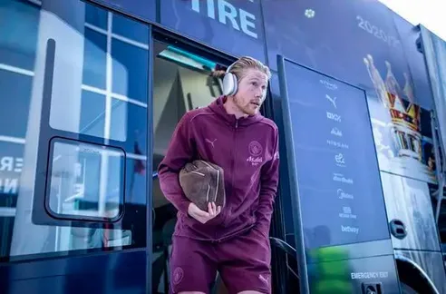 Tiết lộ chi tiết về bản hợp đồng của Napoli dành cho Kevin De Bruyne