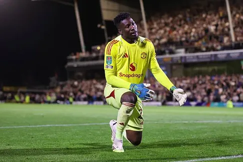 Andre Onana: Màn ra mắt báo hiệu thất bại và hành trình sụp đổ tại Man United
