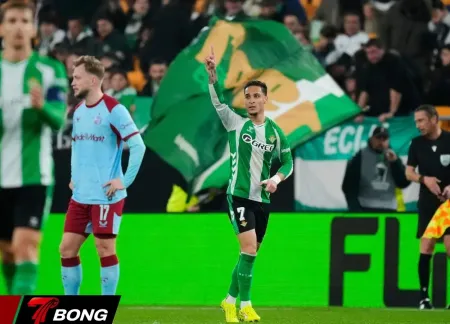 Antony rực sáng giúp Betis vào vòng 1/8 Europa League