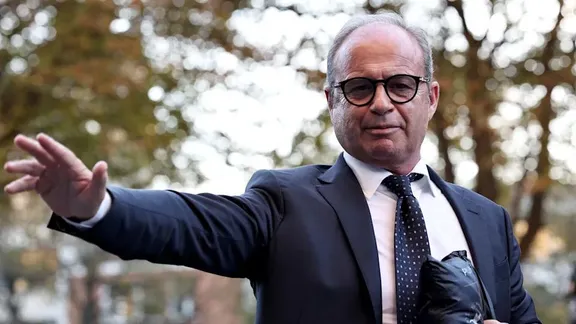 PSG Nhận Lời Cảnh Báo Thẳng Thừng Vì Theo Đuổi Mục Tiêu Chuyển Nhượng Của Barcelona Và Chelsea