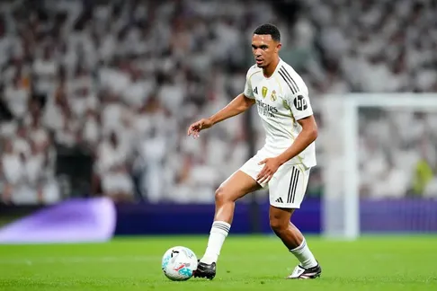Trent Alexander-Arnold chính thức lên tiếng trước trận tái ngộ Liverpool