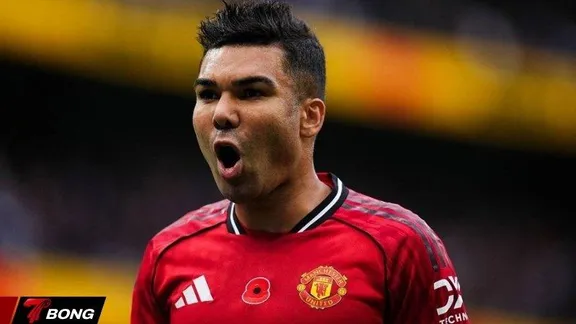 Man Utd chốt danh sách 4 tiền vệ ưu tiên để thay thế Casemiro dưới thời Carrick