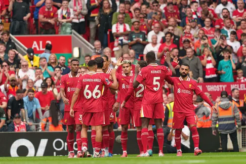 Liverpool ‘Không Vội’ Gia Hạn Hợp Đồng Với Ngôi Sao 28 Tuổi