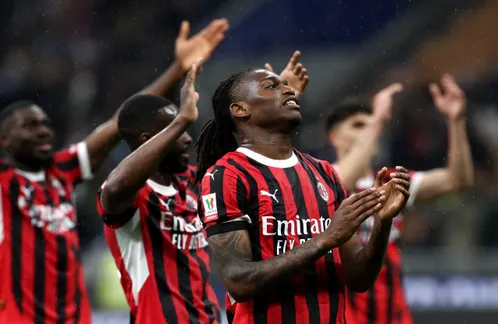 Bayern Munich Chuyển Hướng Sang Rafael Leao Của AC Milan