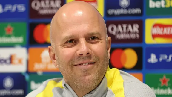 Liverpool Ra Quyết Định Lớn Về Mục Tiêu 84 Triệu Bảng Của MU Kèm Điều Khoản PSG