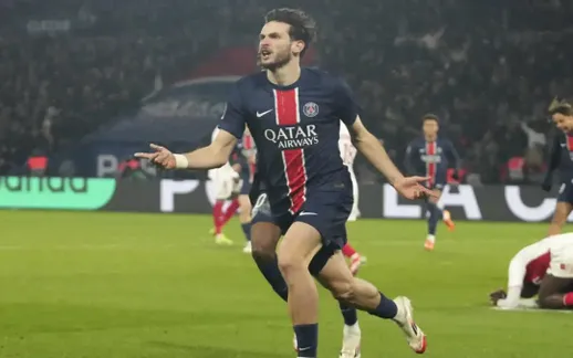 Khvicha Kvaratskhelia trở lại tập luyện cùng đội một PSG trước trận chung kết Champions League