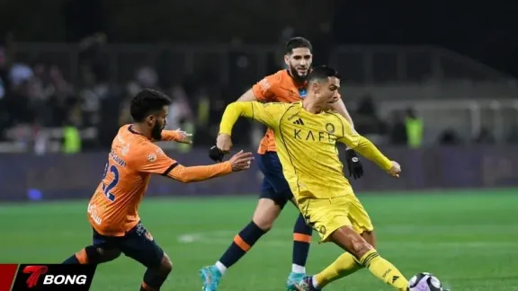 Ronaldo Chờ Kết Quả MRI Sau Chấn Thương Gân Kheo