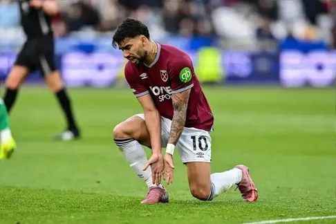 Lucas Paqueta tiết lộ về tổn thương tâm lý do thất bại trong việc chuyển nhượng đến Manchester City