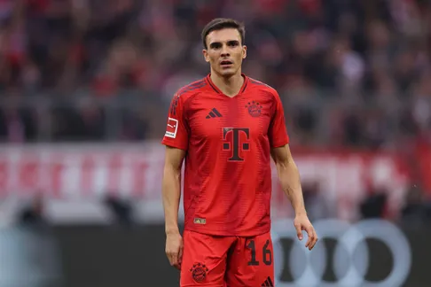 Mục tiêu của Inter khẳng định tương lai: “Tôi vẫn gắn bó với Bayern Munich”