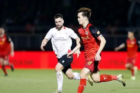 Hoàng Đức thống trị cuộc đua kiến tạo tại V-League 2025