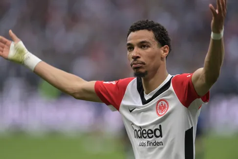 Chelsea đẩy mạnh thương vụ giành giật tiền đạo mục tiêu trước Liverpool