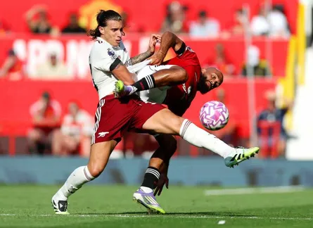 3 cầu thủ Arsenal thừa nhận màn trình diễn trước Manchester United chưa đủ tốt